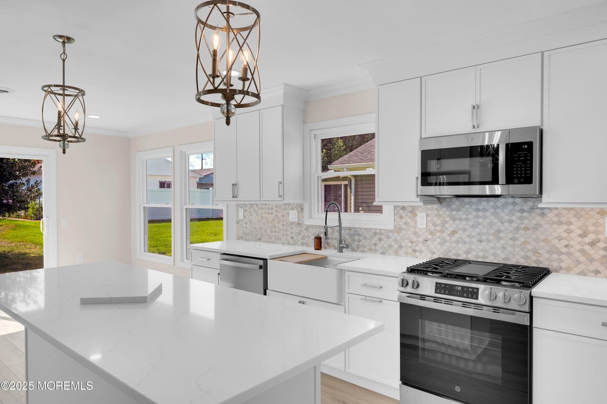 Chandelier, Interior, Kitchen, Pendant Lights, Stainless Steel Appliances, Wood Texture Flooring