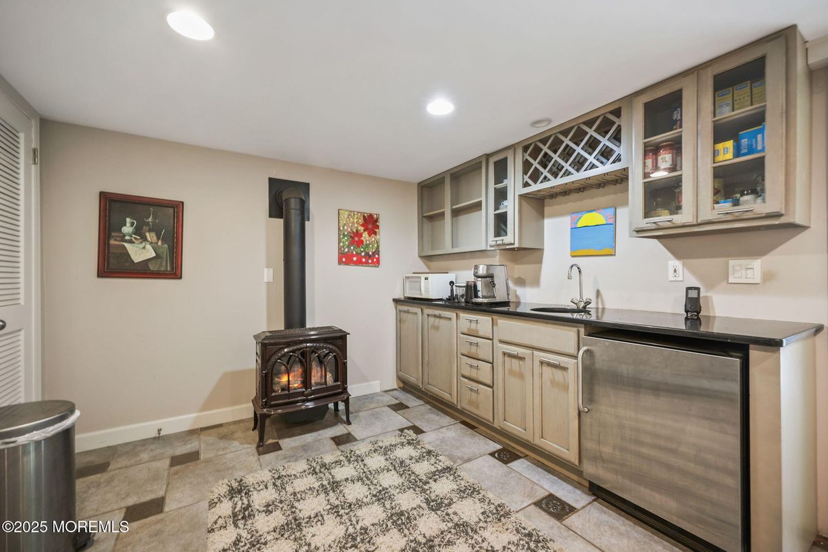Fireplace, Interior, Recessed Lighting