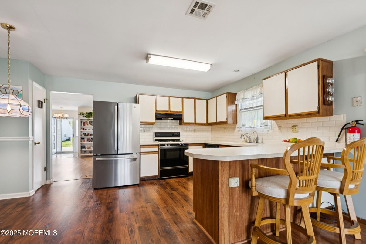 Interior, Kitchen, Pendant Lights, Stainless Steel Appliances, Wood Texture Flooring