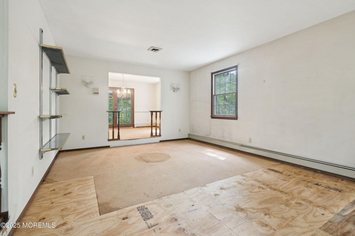 Chandelier, Empty room, Interior