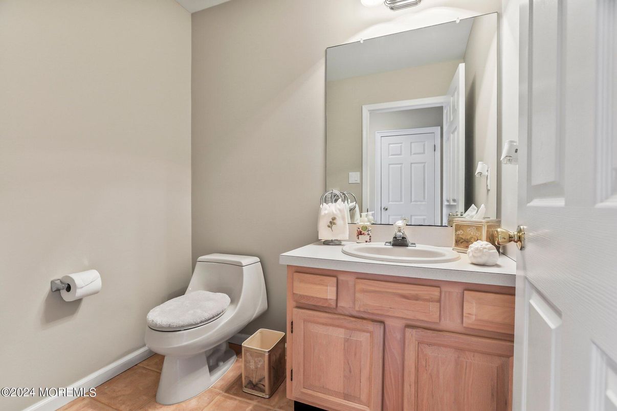 Bathroom, Interior