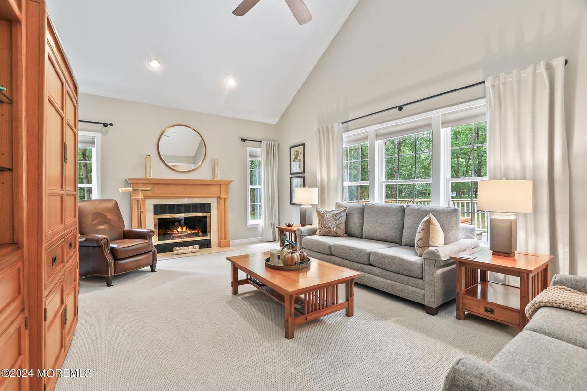 Fireplace, Interior, Living room, Recessed Lighting