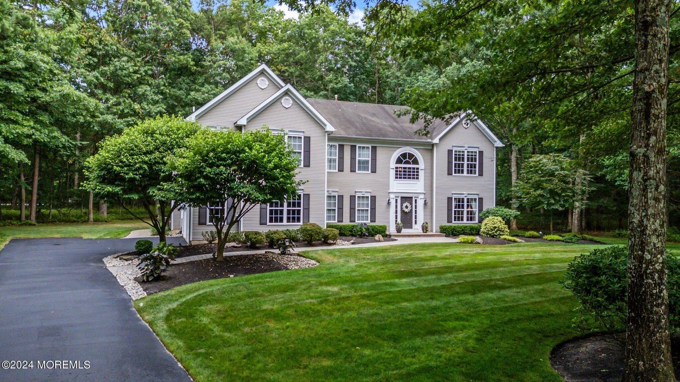 Backyard, Exterior, Facade, Georgian