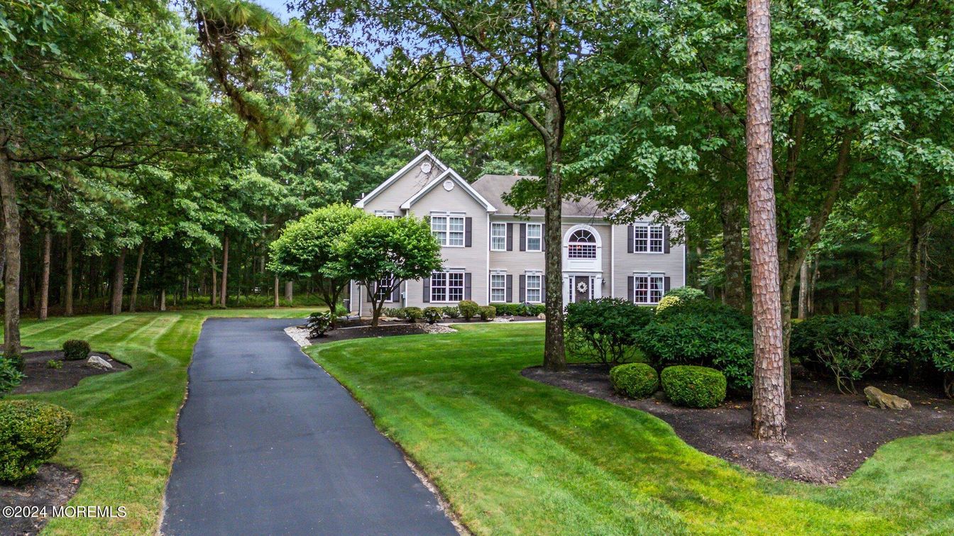Backyard, Exterior, Facade, Georgian