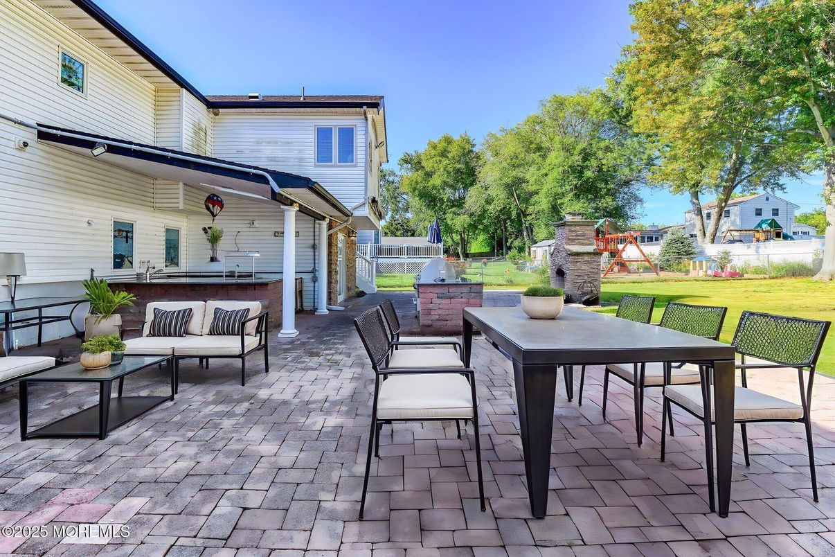 Backyard, Exterior, Playground