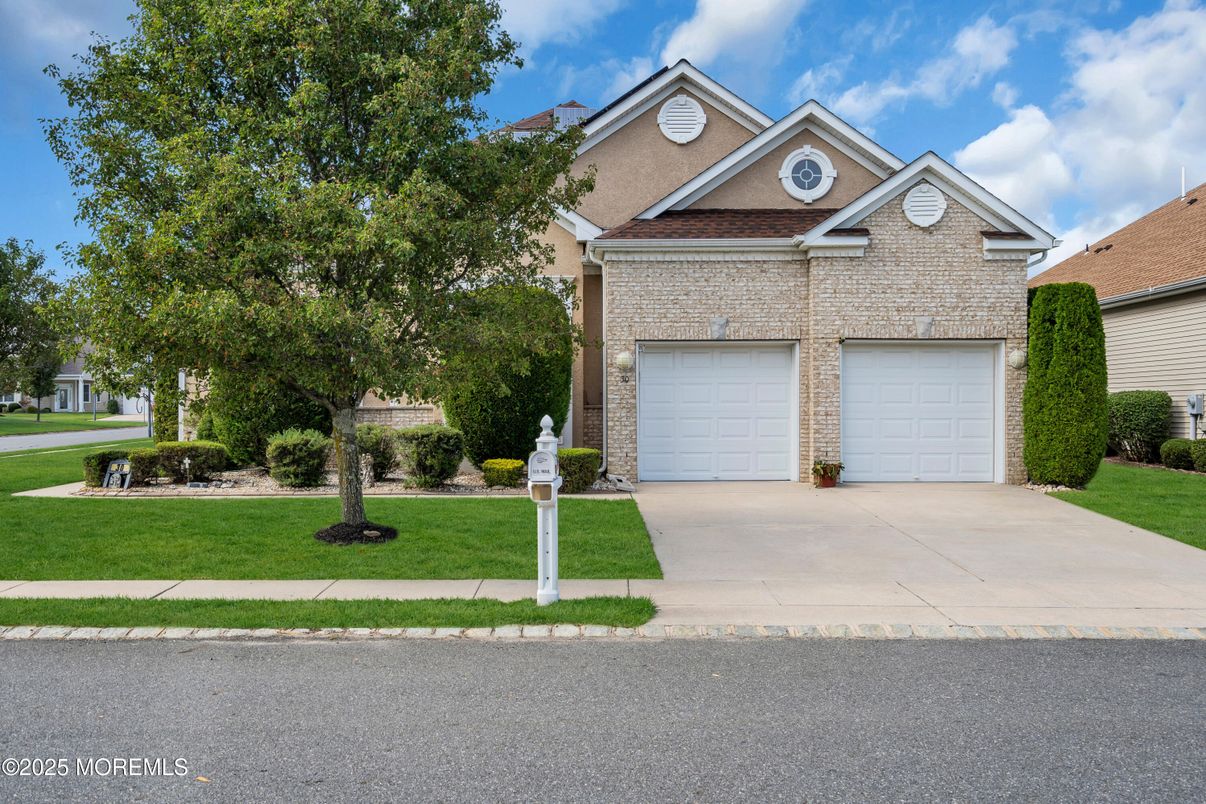 Attached, Exterior, Facade, Brick Facade, Brick Traditional