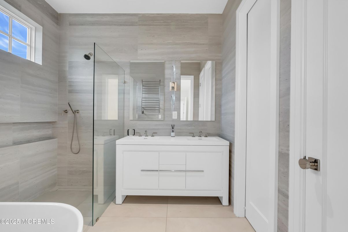 Bathroom, Dual Sink Vanities, Interior, Wooden Walls