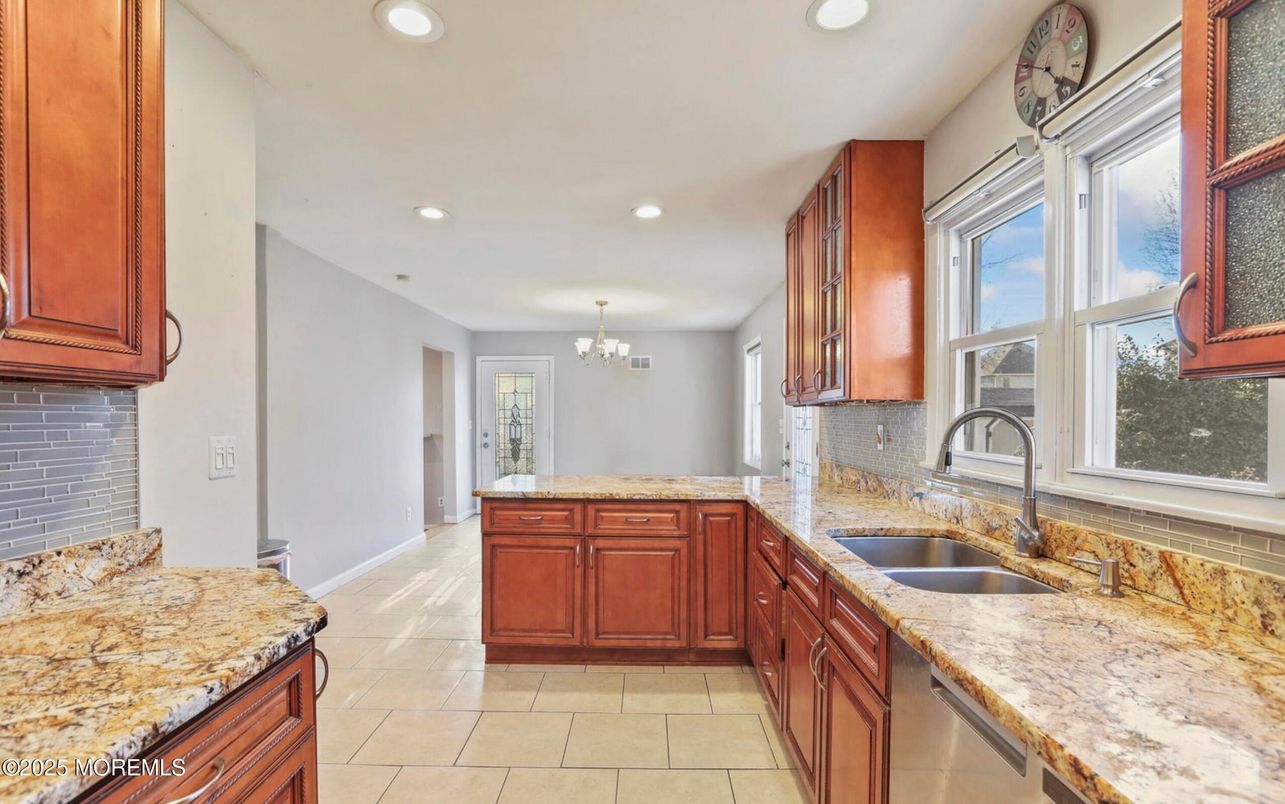Chandelier, Interior, Kitchen, Recessed Lighting