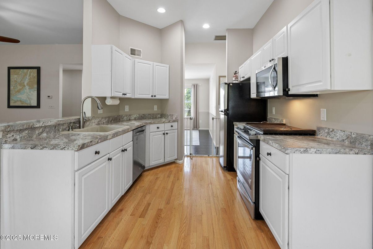Interior, Kitchen, Recessed Lighting, Wood Texture Flooring