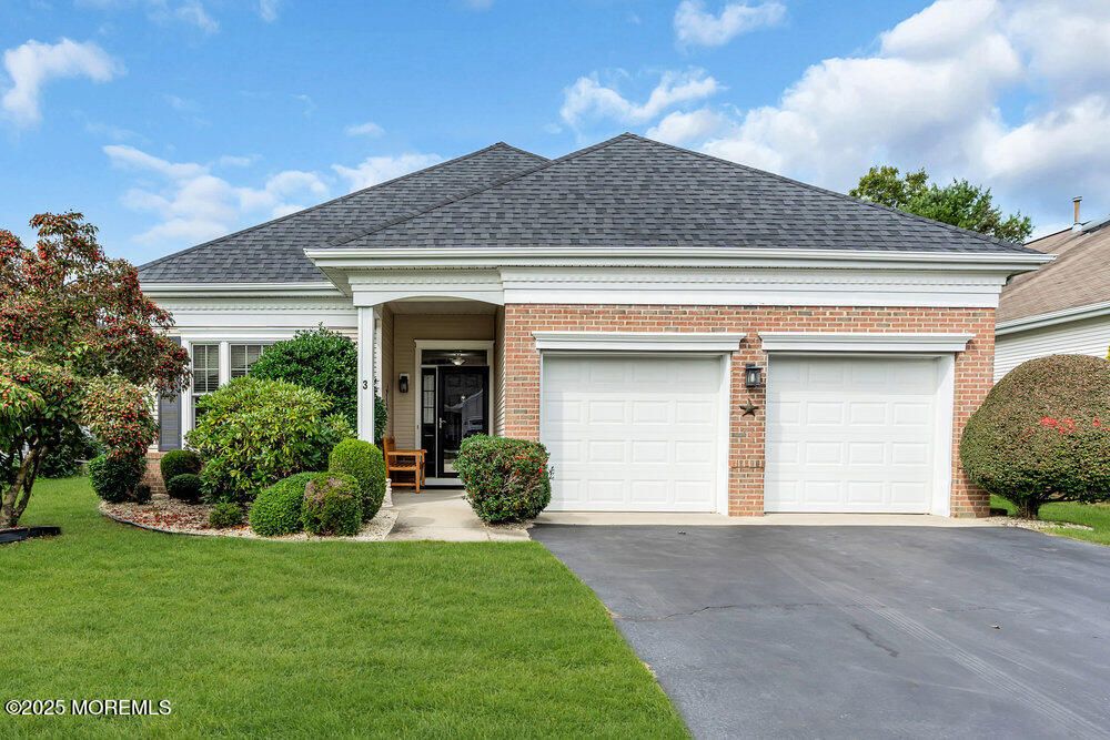Attached, Exterior, Facade, Brick Facade, Brick Traditional