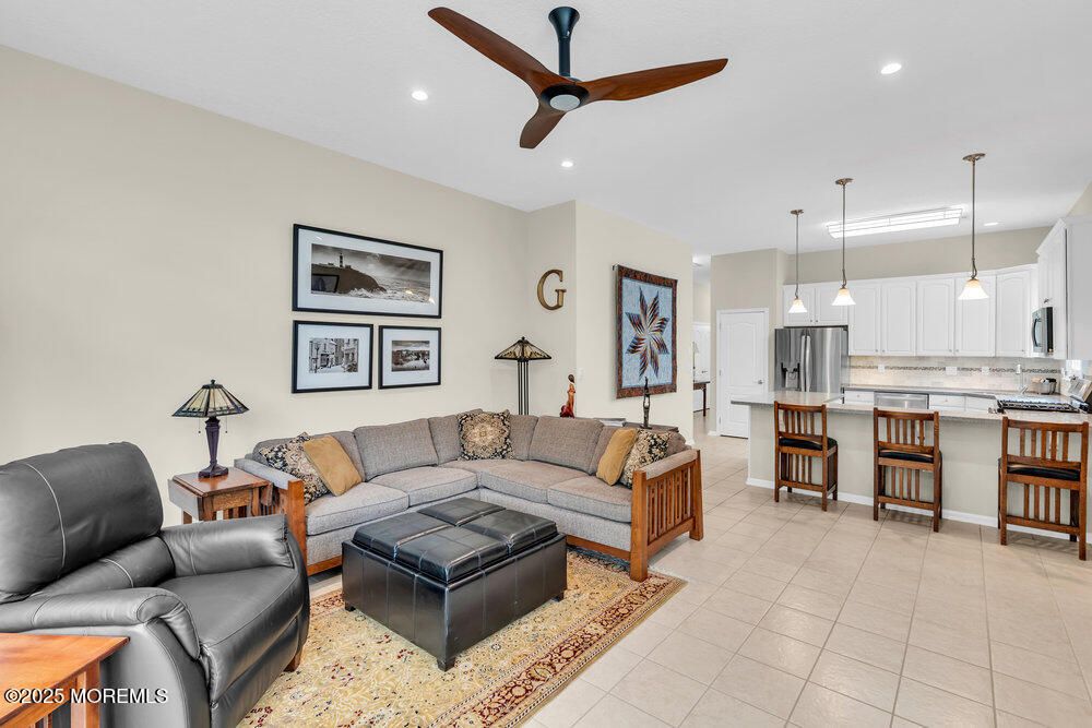 Interior, Kitchen, Living room, Pendant Lights, Recessed Lighting