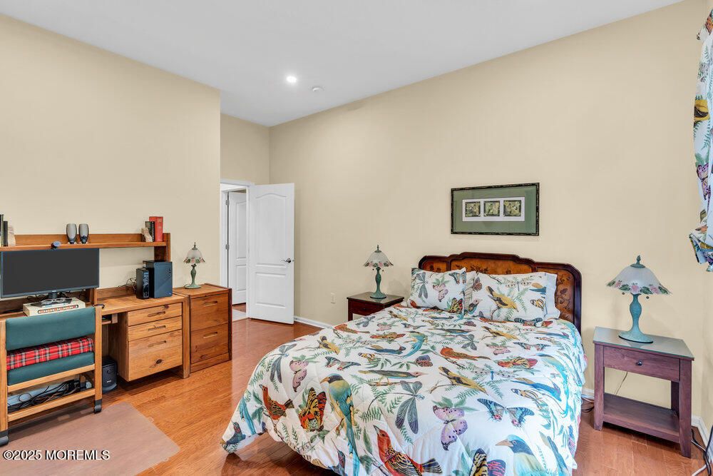 Bedroom, Home Office, Interior, Recessed Lighting, Wood Texture Flooring