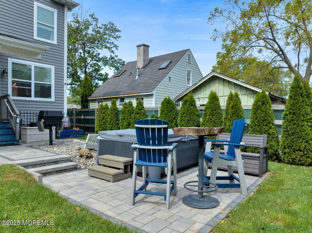 Backyard, Exterior, Hot Tub