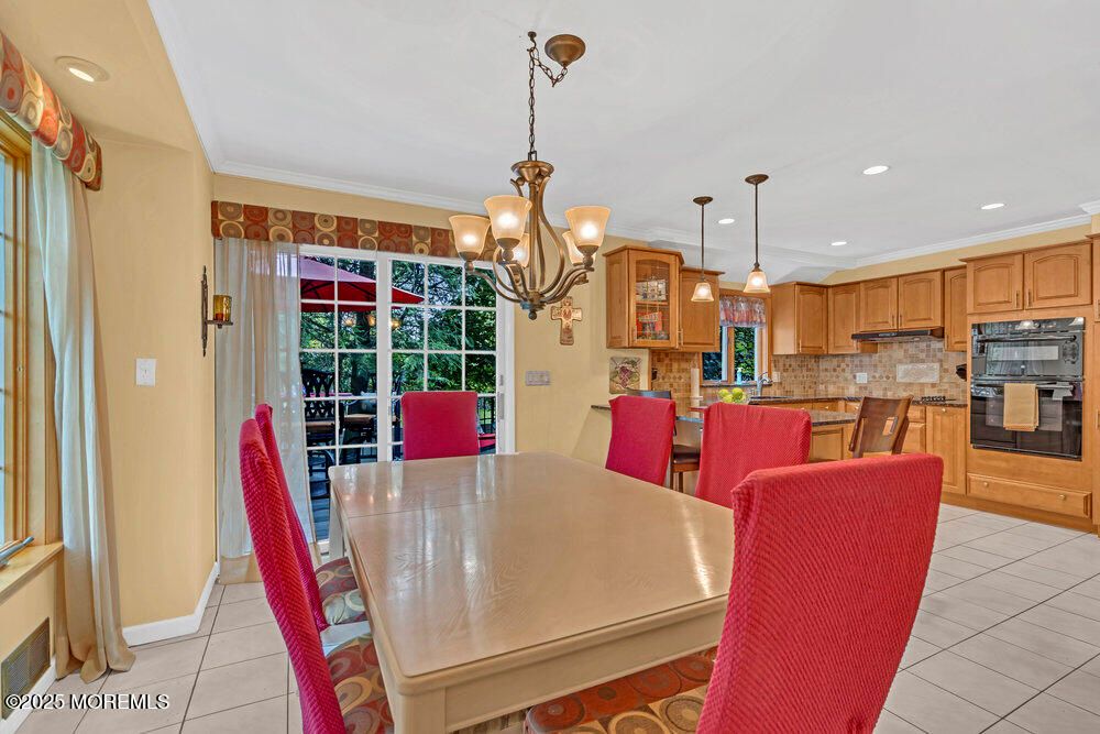 Chandelier, Dining room, Interior, Kitchen, Pendant Lights, Recessed Lighting