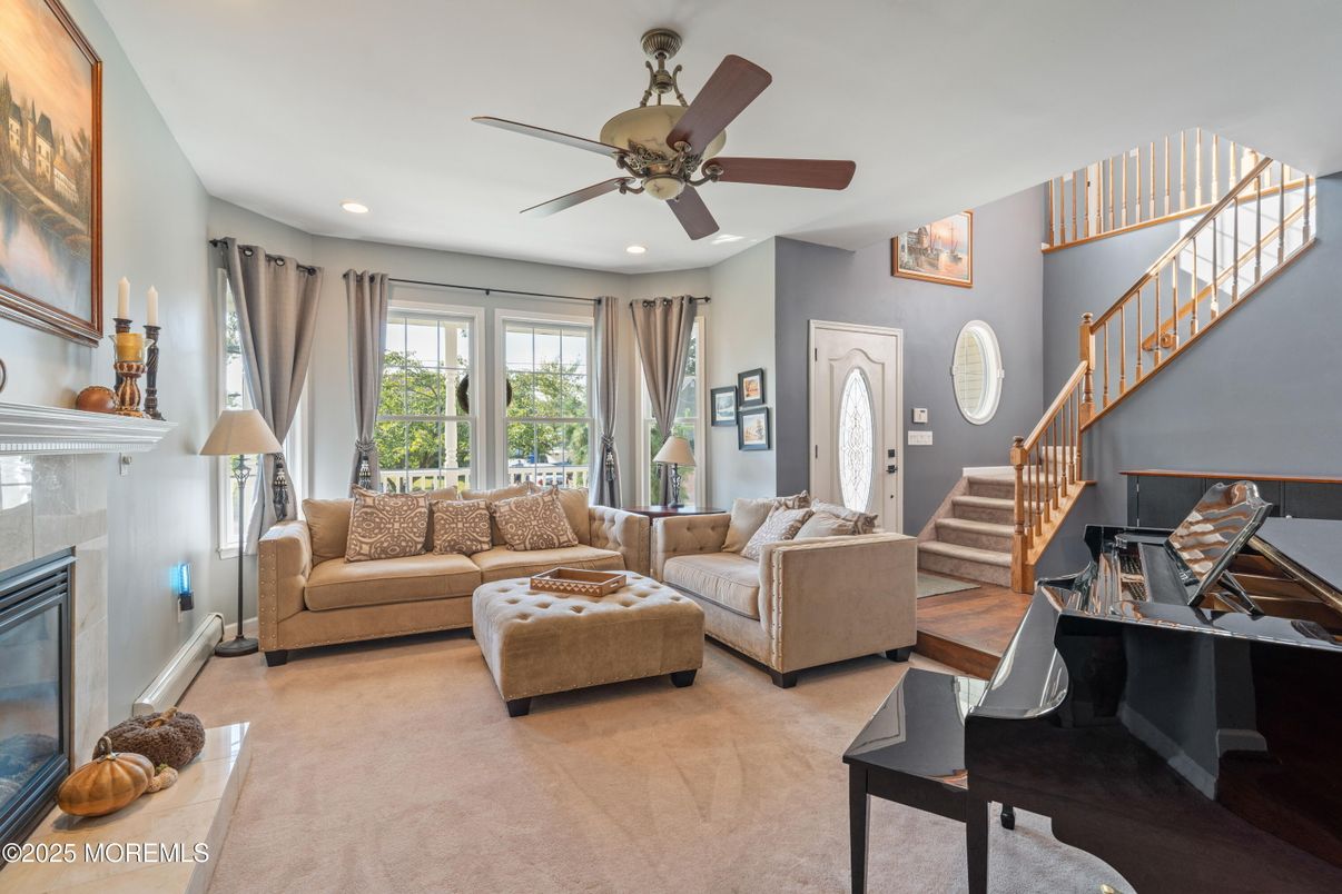 Fireplace, Interior, Living room, Recessed Lighting