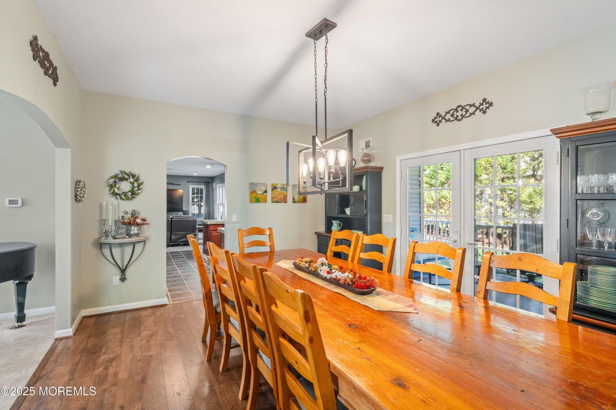 Dining room, Interior, Pendant Lights, Recessed Lighting, Wood Texture Flooring