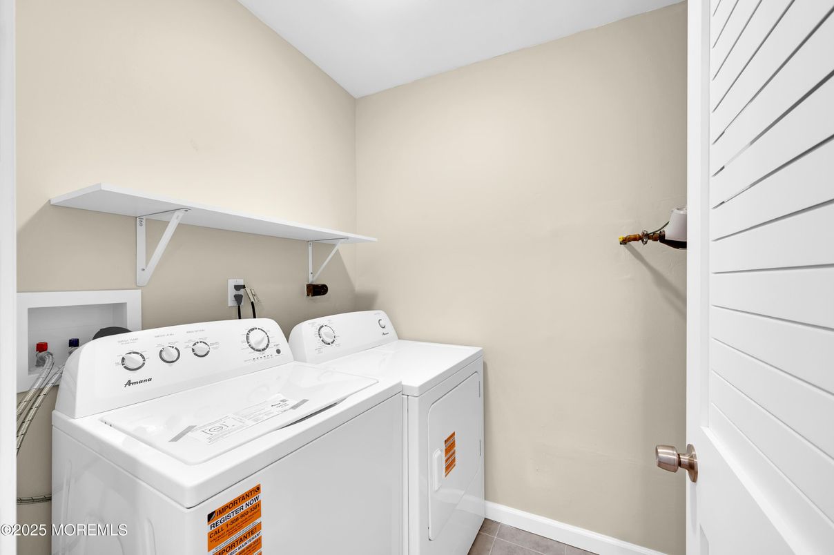 Interior, Washer