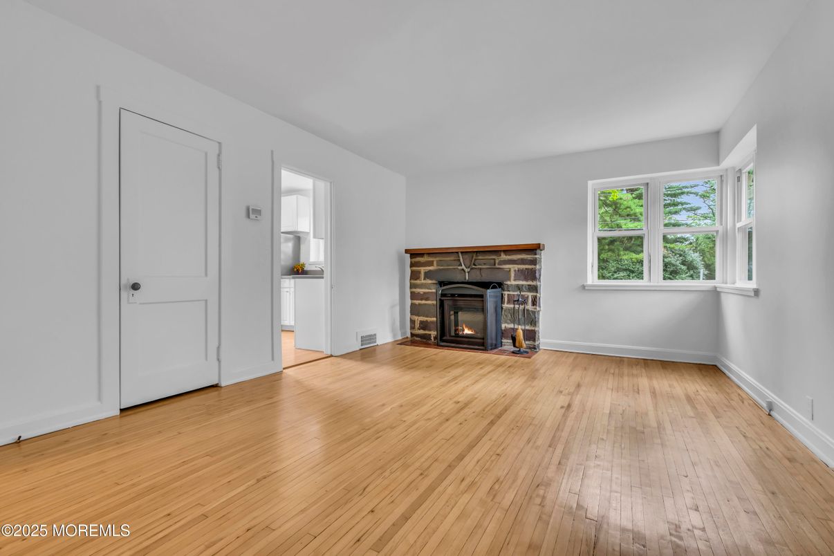 Empty room, Fireplace, Interior, Wood Texture Flooring
