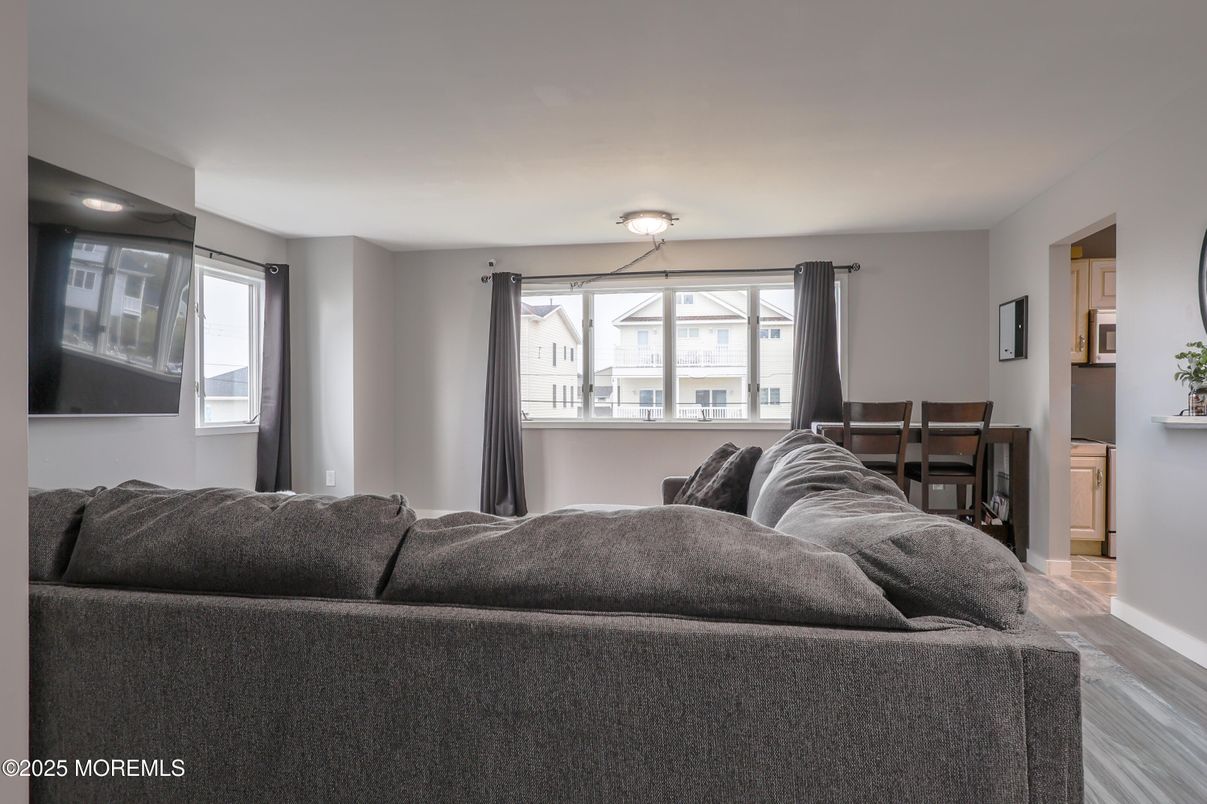 Bedroom, Dining room, Interior, Wood Texture Flooring