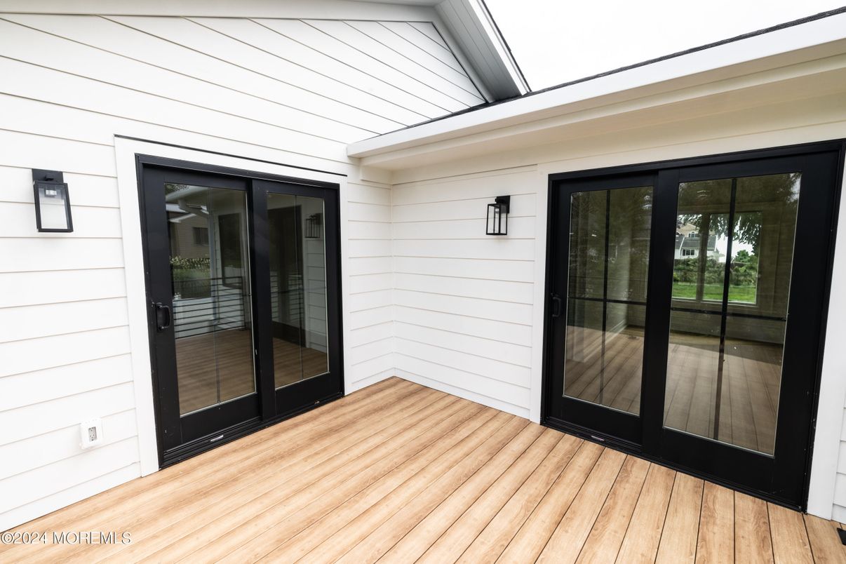 Exterior, Wood Texture Flooring