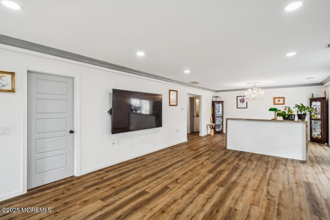 Chandelier, Interior, Recessed Lighting, Wood Texture Flooring