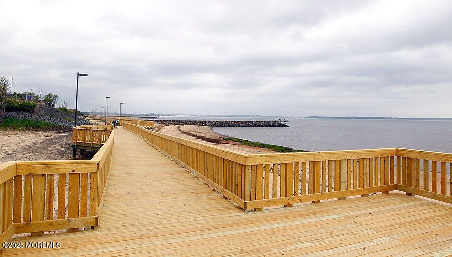 Exterior, Water