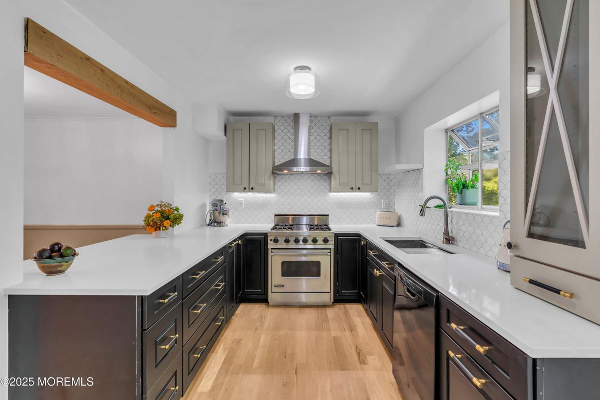 Interior, Kitchen, Stainless Steel Appliances, Wooden Beams, Wood Texture Flooring
