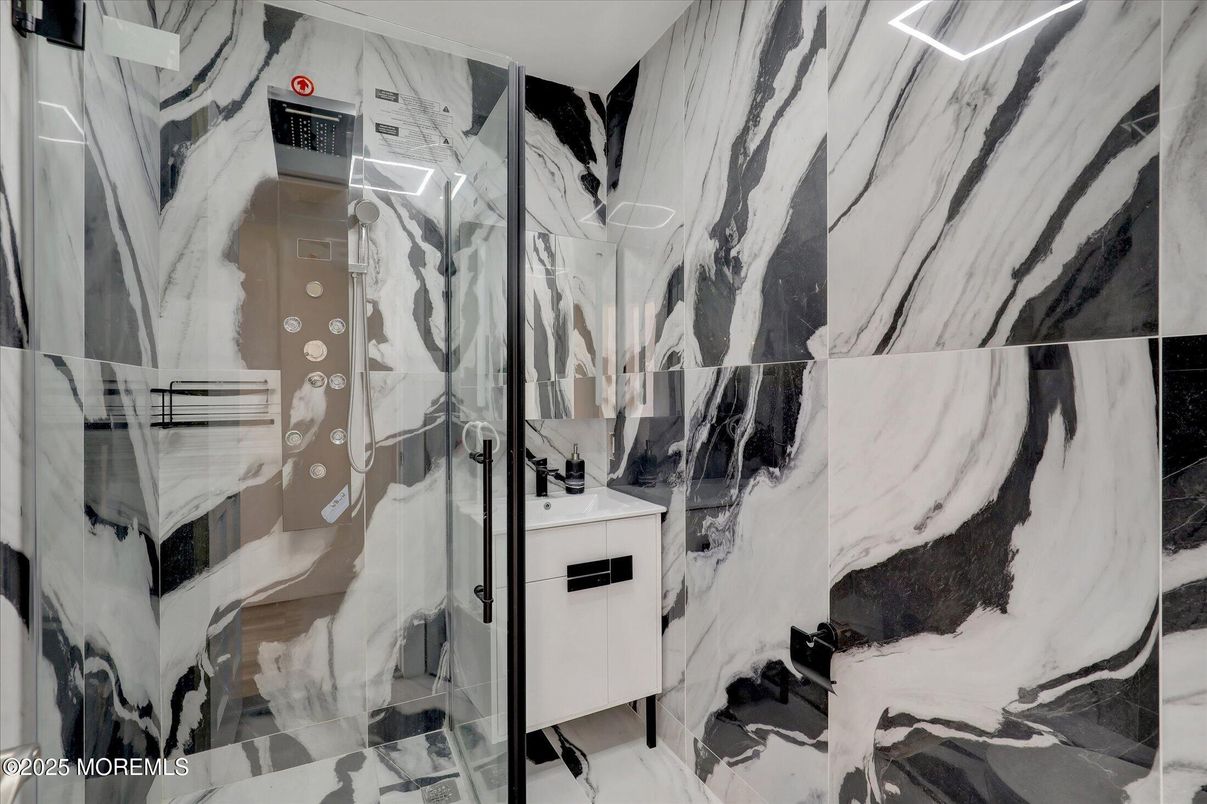 Bathroom, Interior, Marble Walls