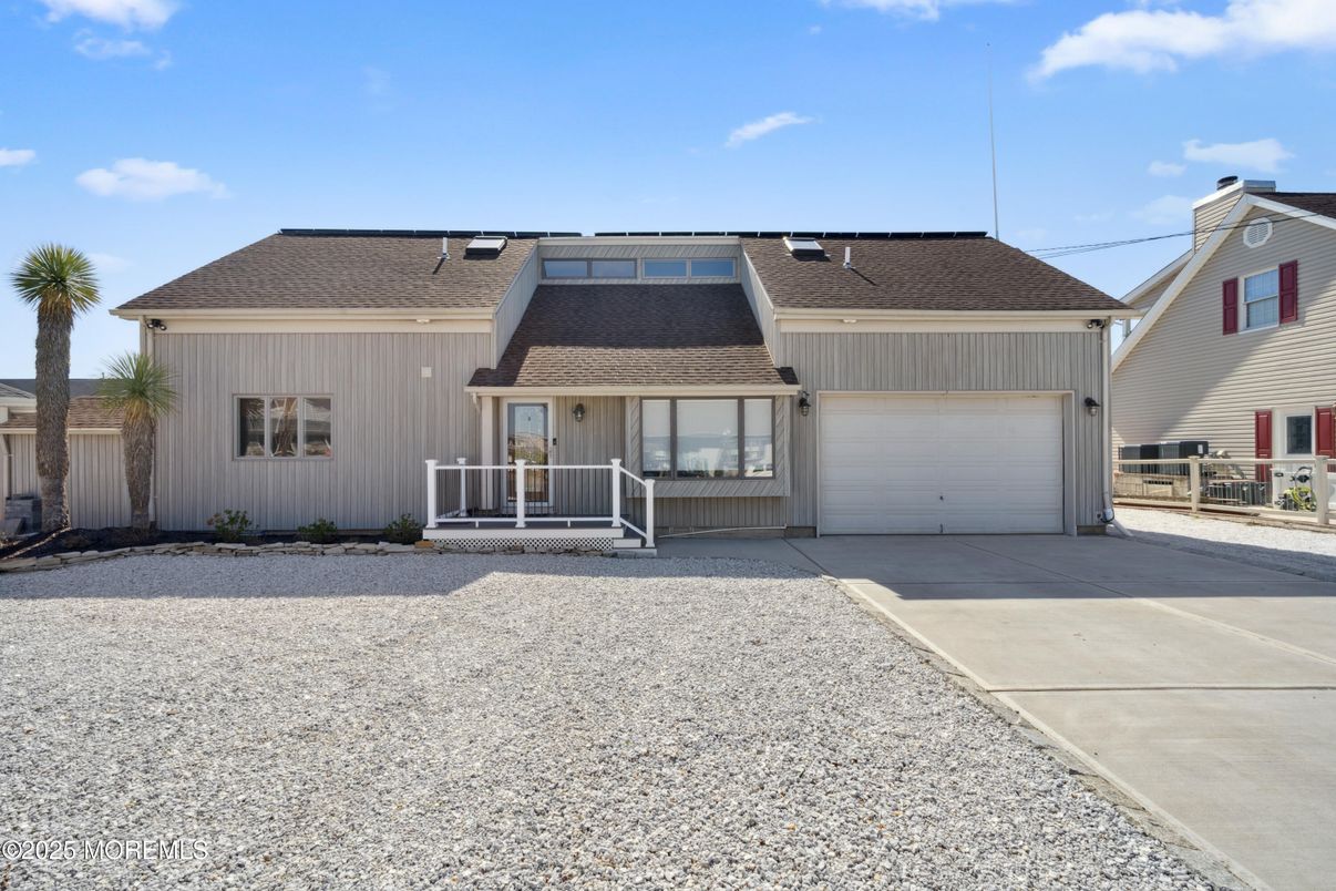 Attached, Exterior, Facade, Solar Panels, Farmhouse
