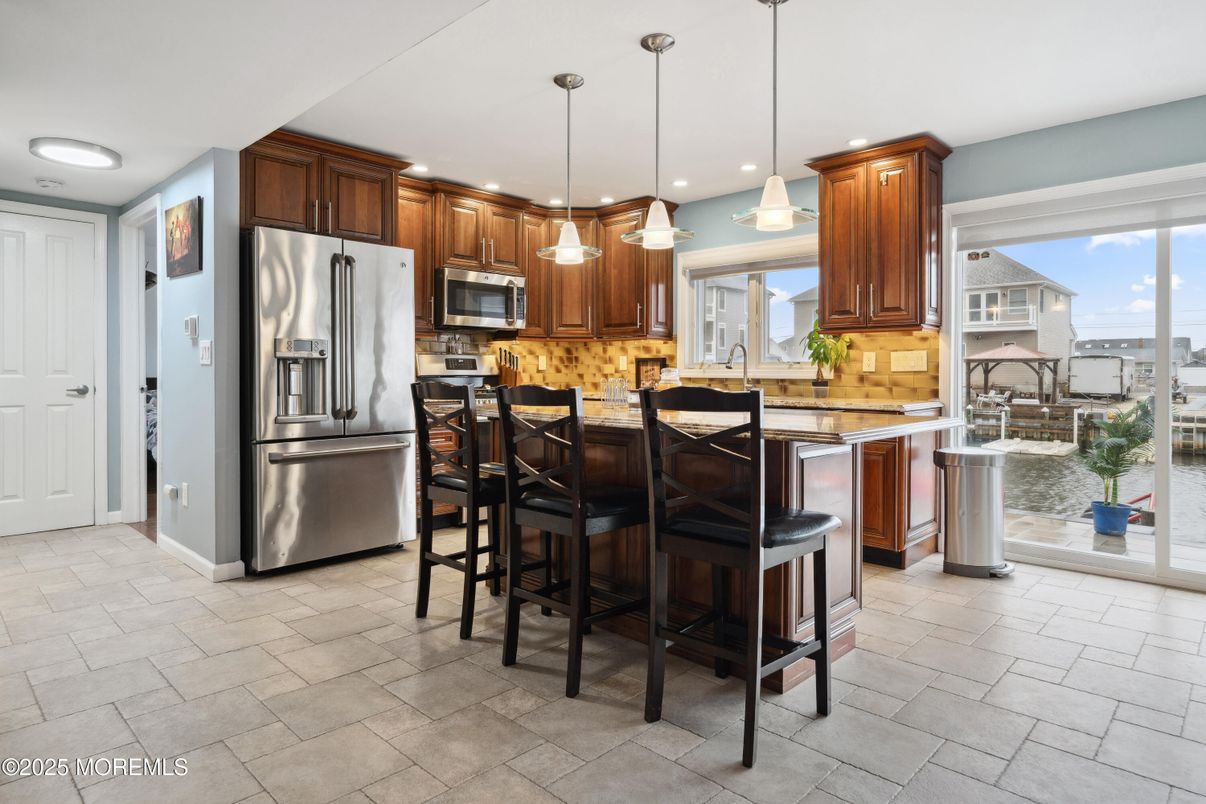 Interior, Kitchen, Pendant Lights, Recessed Lighting, Stainless Steel Appliances