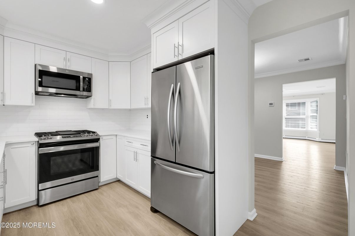 Interior, Kitchen, Recessed Lighting, Stainless Steel Appliances, Wood Texture Flooring