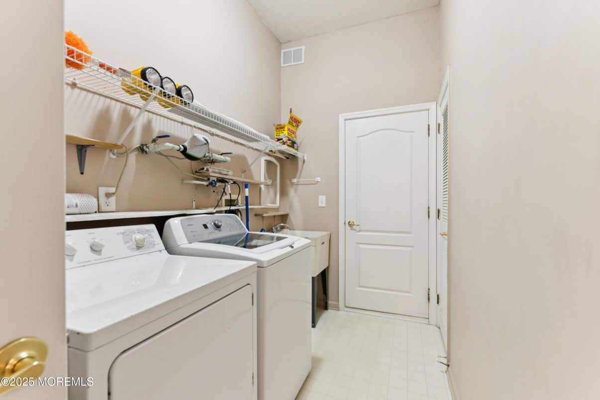 Interior, Washer