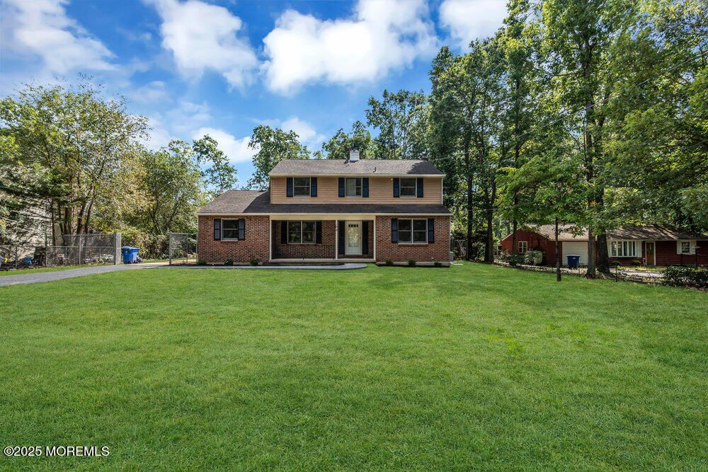 Backyard, Exterior, Facade, Brick Facade, Georgian