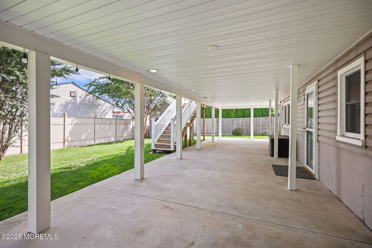 Backyard, Exterior