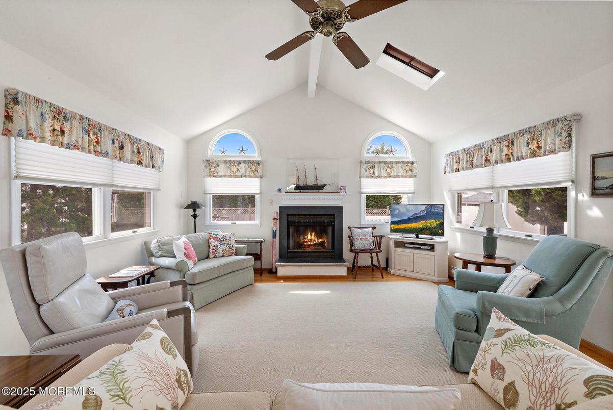 Fireplace, Interior, Living room