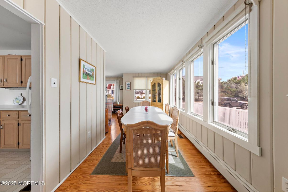 Dining room, Interior, Wood Texture Flooring