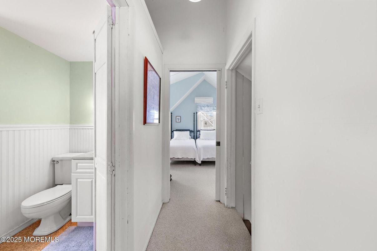 Bathroom, Bedroom, Interior