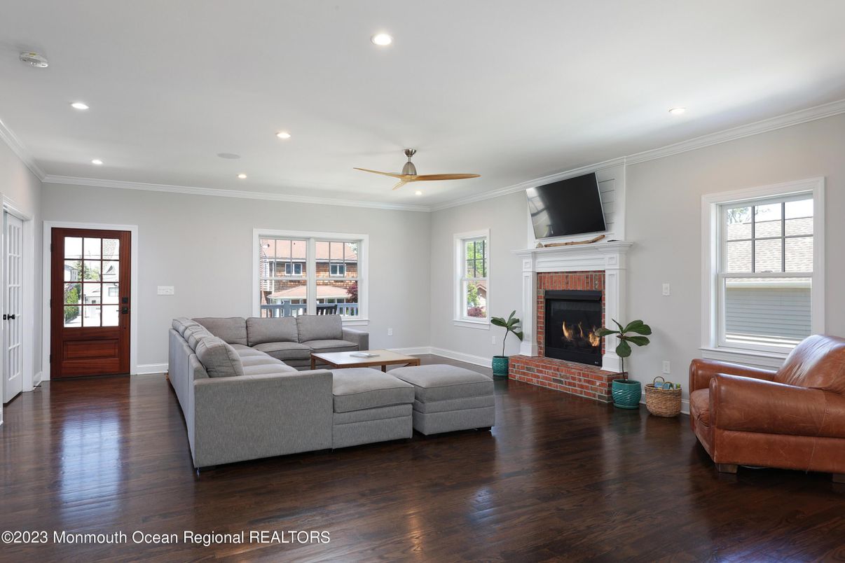Fireplace, Interior, Living room, Recessed Lighting, Wood Texture Flooring