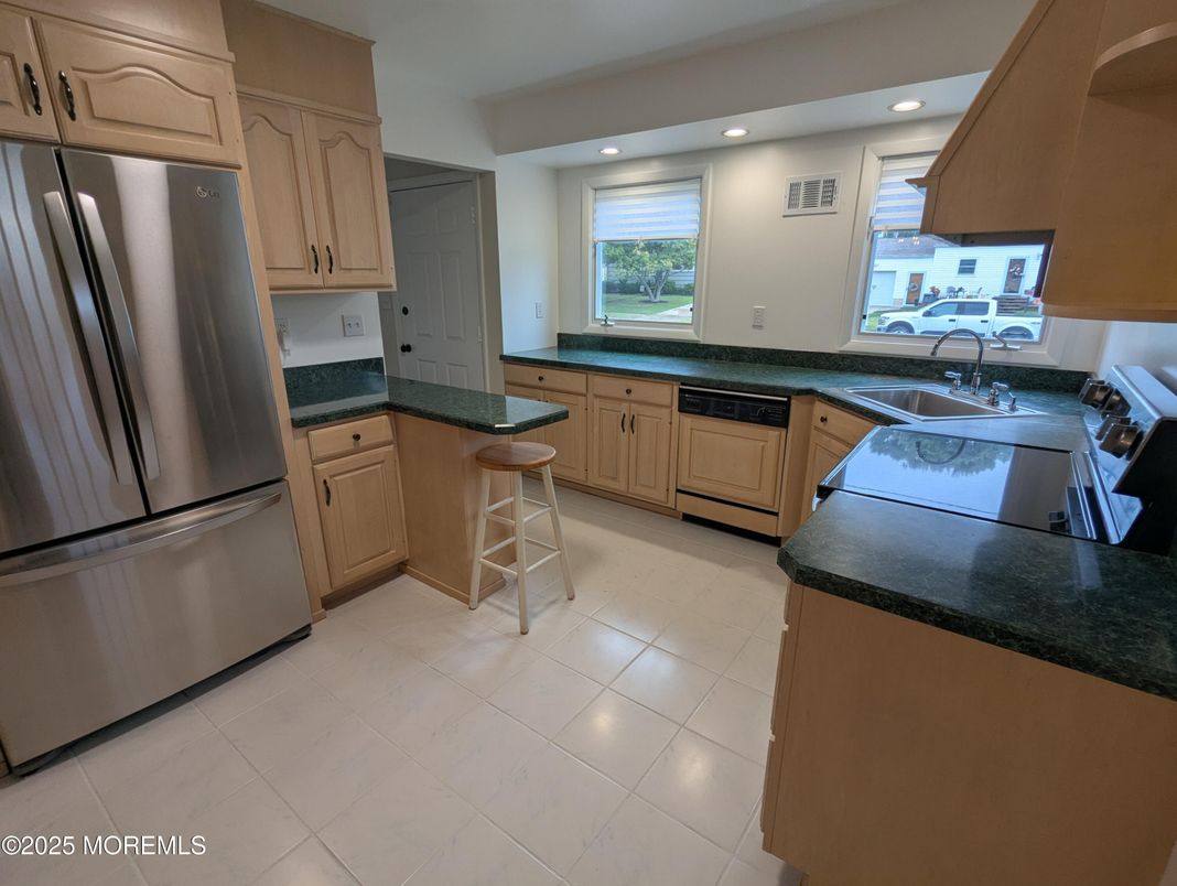 Interior, Kitchen, Recessed Lighting