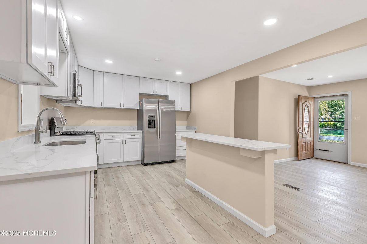 Interior, Kitchen, Recessed Lighting, Wood Texture Flooring