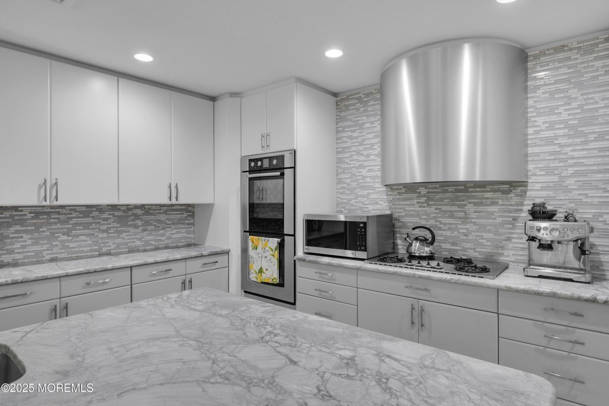 Interior, Kitchen, Marble, Recessed Lighting, Stainless Steel Appliances