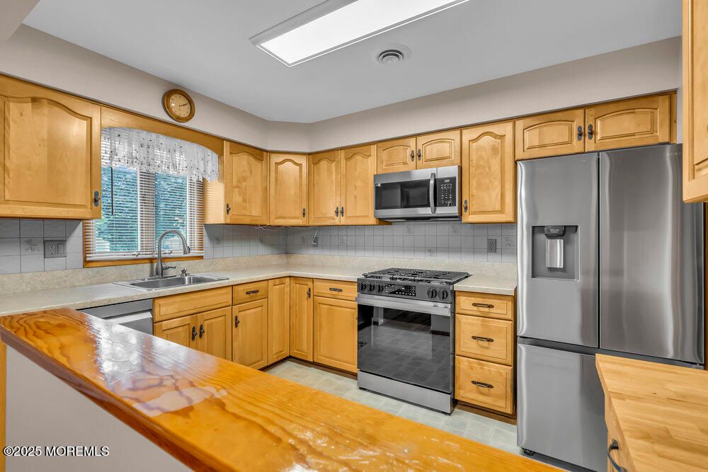 Interior, Kitchen, Stainless Steel Appliances