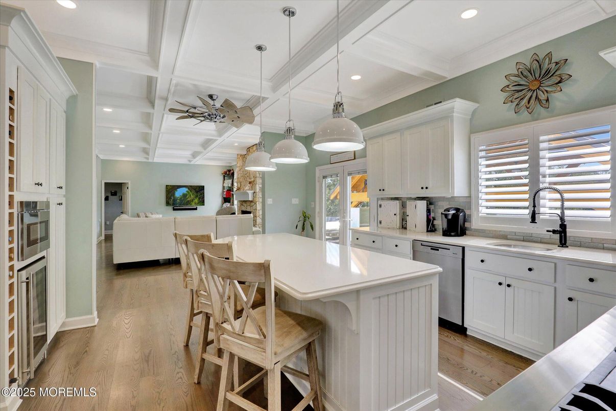 Interior, Kitchen, Pendant Lights, Recessed Lighting, Wood Texture Flooring