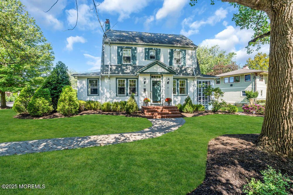 Exterior, Facade, Georgian