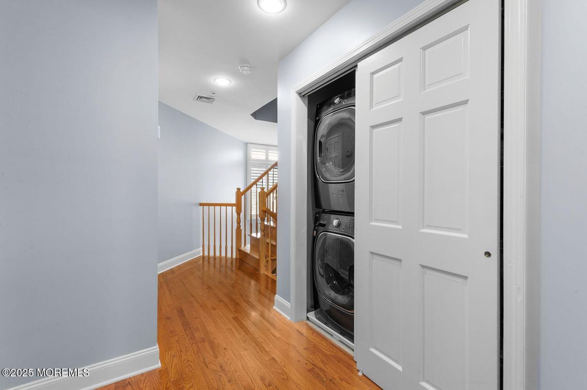 Interior, Recessed Lighting, Utility Closets, Washer, Wood Texture Flooring
