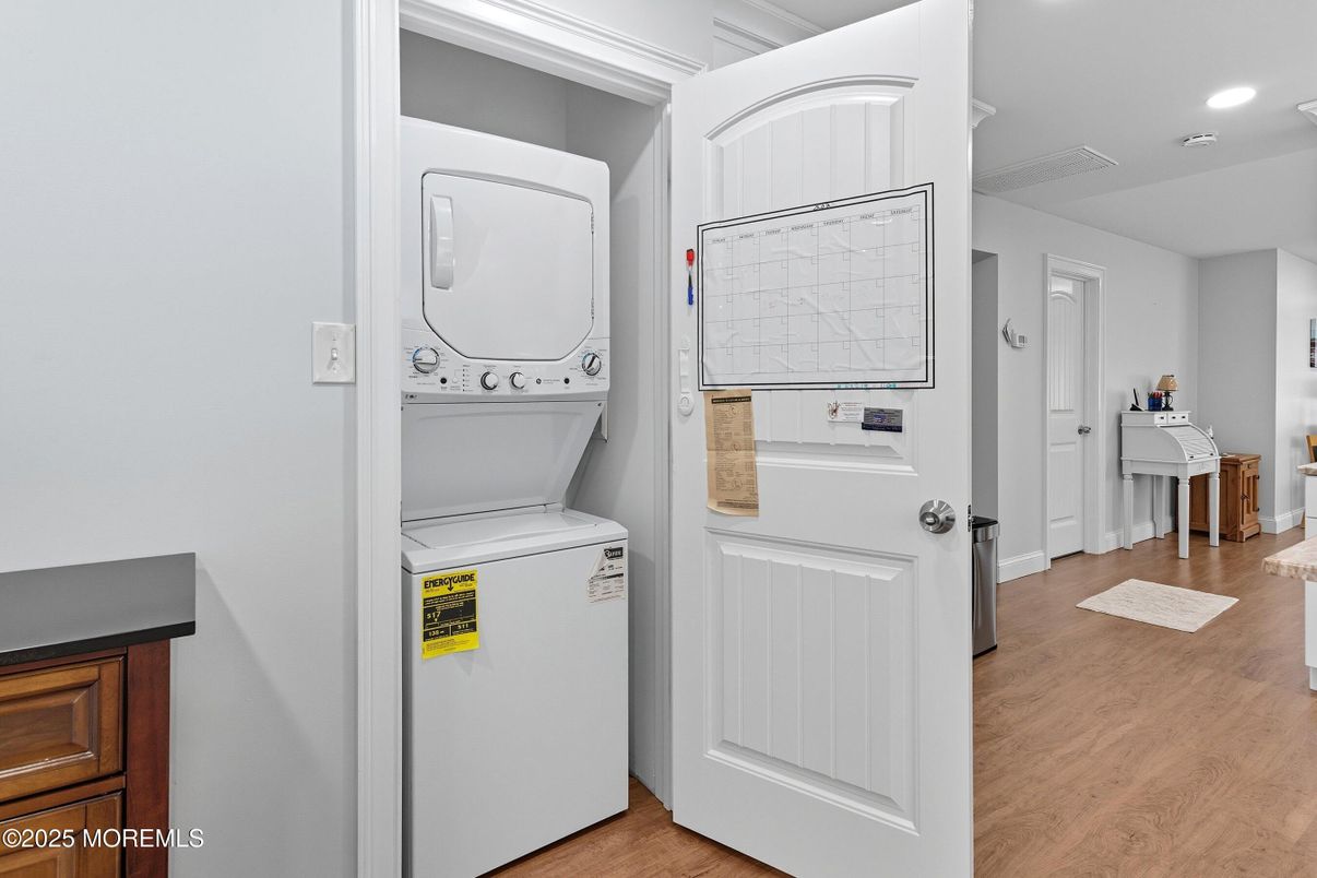Interior, Recessed Lighting, Utility Closets, Washer, Wood Texture Flooring