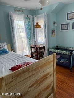 Bedroom, Interior, Pendant Lights, Wood Texture Flooring