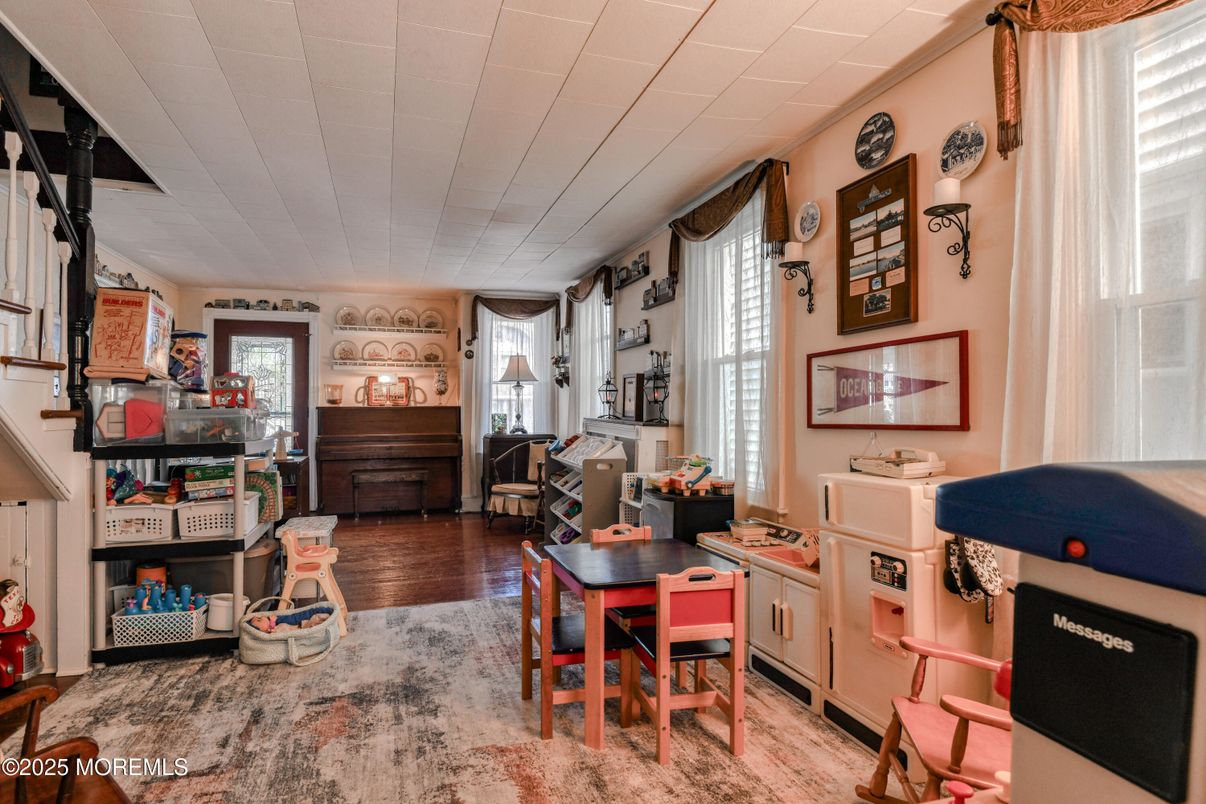 Interior, Piano, Wood Texture Flooring