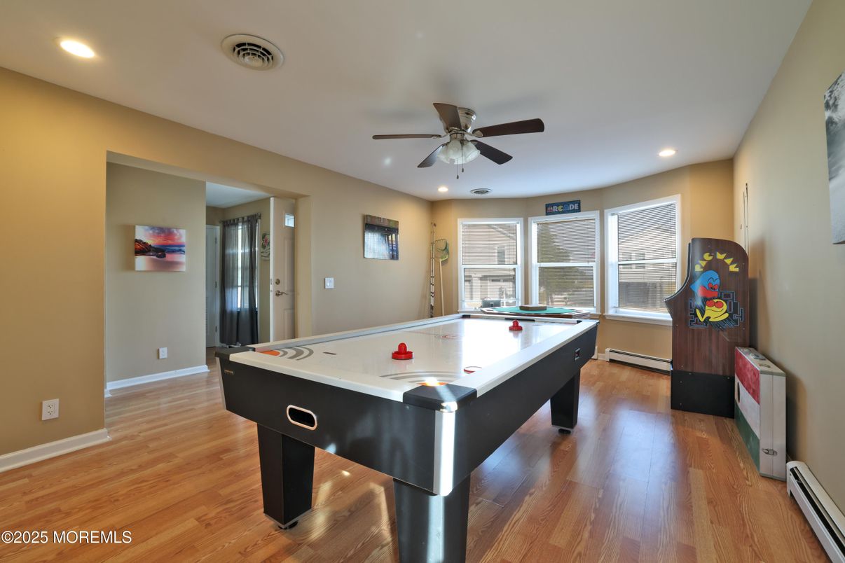 Billiard Table, Game Room, Interior, Recessed Lighting, Wood Texture Flooring