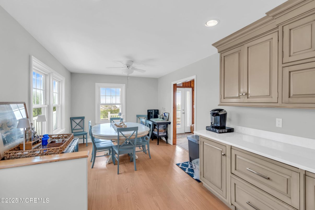 Dining room, Interior, Recessed Lighting, Wood Texture Flooring